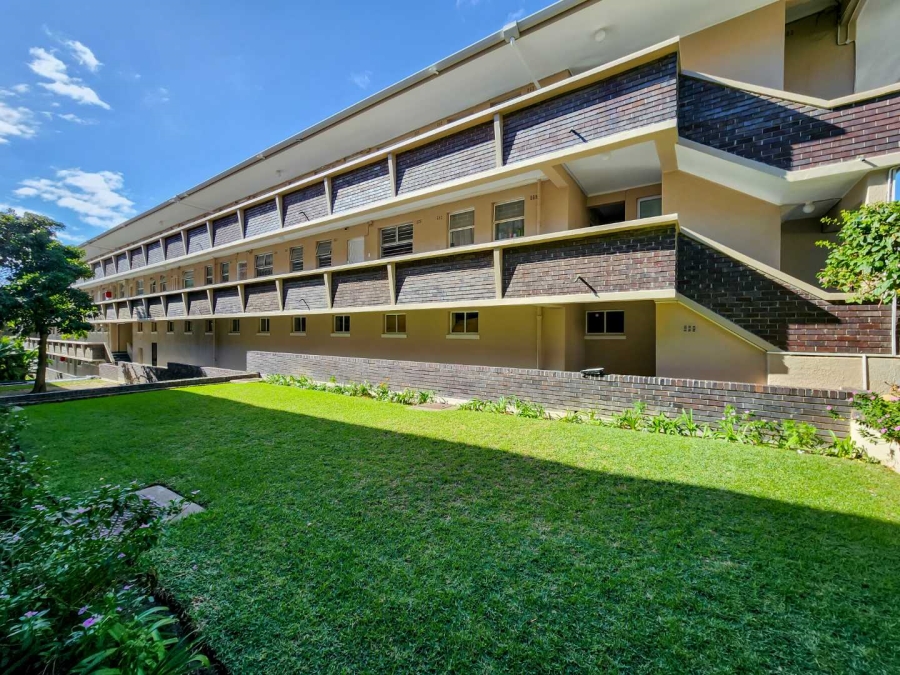 2 Bedroom Property for Sale in Green Point Western Cape